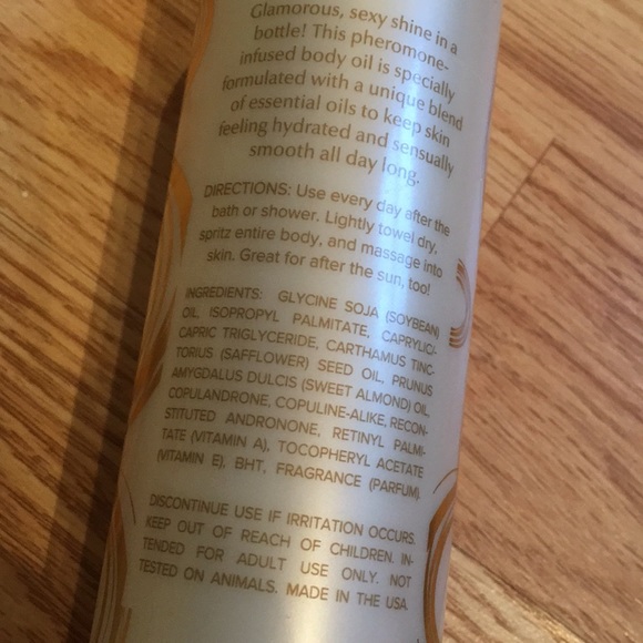 🚨FINAL PRICE 🚨 Body Dew - Love Story - Picture 3 of 3